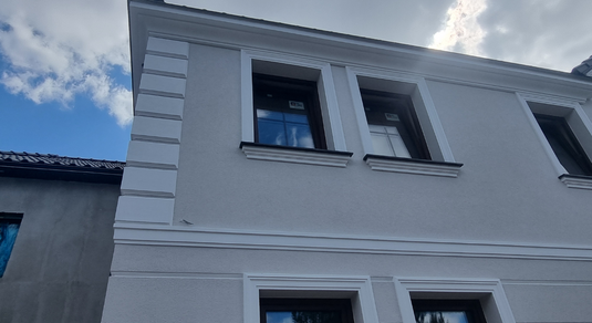 Window Frame Cornice Plaster Coated EPS O-306 40mm x 180mm