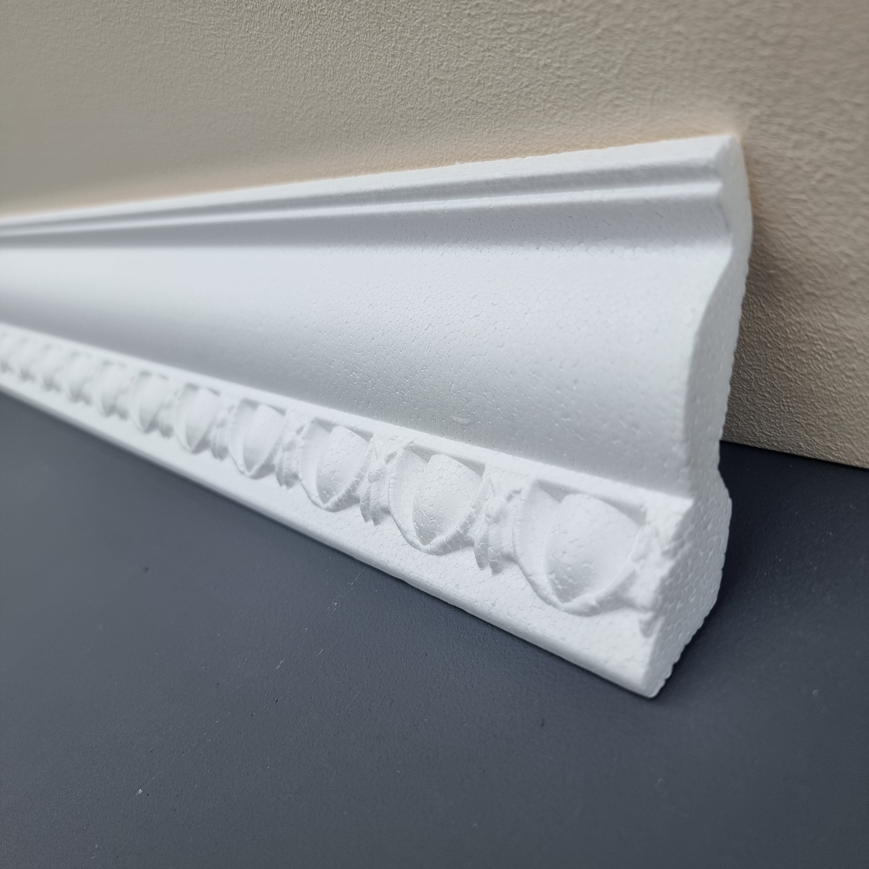 Covuing Victorian Coving for Wall Ceiling GH14 70x60mm Lightweight XPS